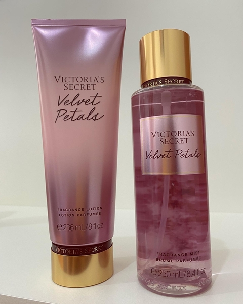 Kit Body Splash 250ml + Hidratante Corporal 236ml - Kit Victoria's Secret Velvet Petals