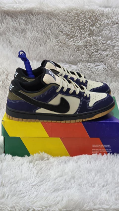 Imagen de ZAPATILLAS SB DUNK LOW DEREK JETER PREMIUM - [ZU00216]