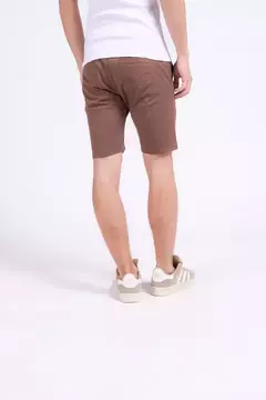 BERMUDA PLABA GABARDINA ELASTIZADA LISA RAICES - heybro indumentaria y calzado