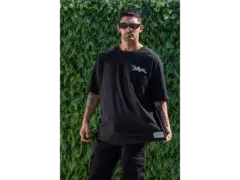 Imagen de REMERA OVER TYPOGRAPHY