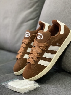 Adidas Campus 00 Marron con Blanco - comprar online