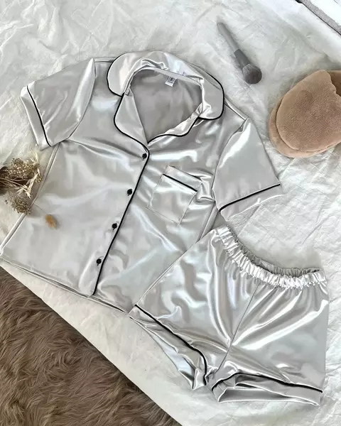 PREVENTA - Pijama Camisero Satinado Natural CORTO - comprar online