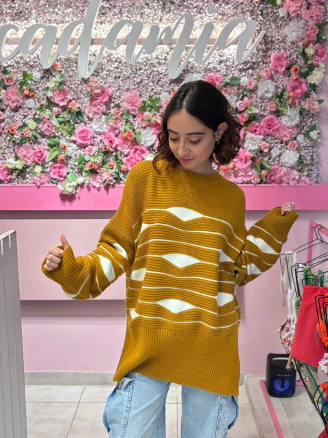 Sweater Ari Mostaza