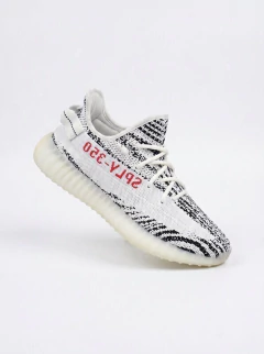 Yeezy 350 “Zebra” - comprar online