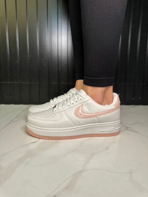 AIR FORCE 1 BRANCO ROSA BRILHO - comprar online