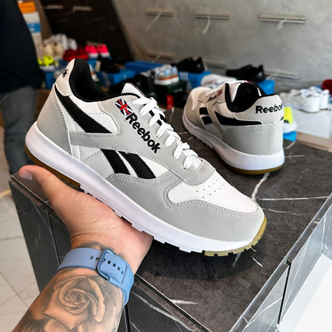 Tênis Classic Leather Branco Gelo Preto