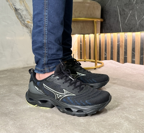 TÊNIS MIZUNO WAVE STRATOS 2 PRETO (ORIGINAL)