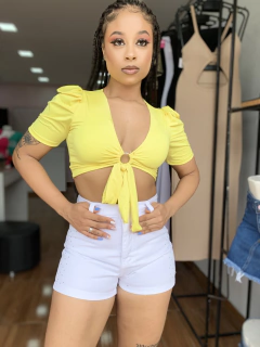 Shorts branco pedrarias