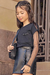 Camiseta Cropped em Meia Malha Vic&Vicky na internet