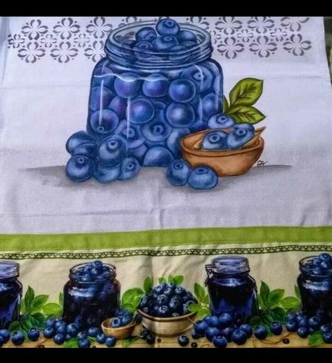 Pano pintado a mão - mirtilos