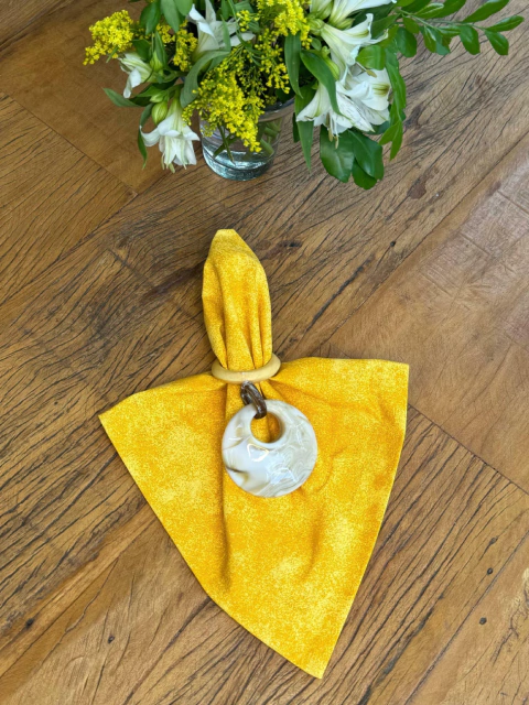 Guardanapo Amarelo Poeirinha - comprar online