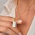 Colar Corrente Dourada Cartier Selenita - comprar online