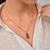 Colar Corrente Dourada Cartier Pingente Cianita Negra