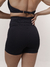 Short Fitness Gabi Preto com recorte Frontal - Moda Fitness - CB Bela 