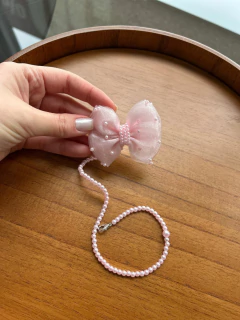 Prendedor de Chupeta Rosa com Perolas - comprar online