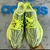 TENIS YEEZY - Amarelo Neon na internet