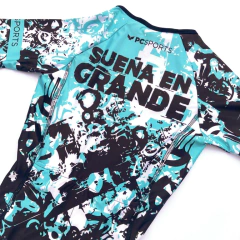 Trisuit mangas cortas VERSUS CELESTE en internet