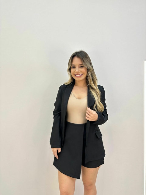 Conjunto Blazer Shorts Saia - comprar online