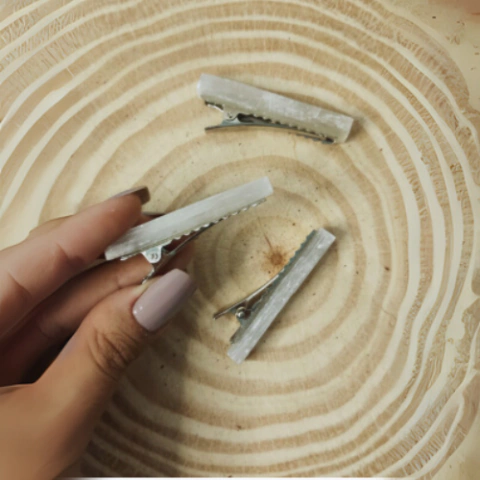 Presilha de Selenita Branca - Limpeza Energética - comprar online