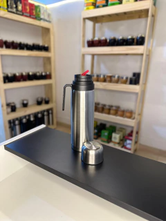 Termo Media Manija Plateado de Acero Inoxidable 1.1L - South Mates® || Mates únicos al mejor precio 