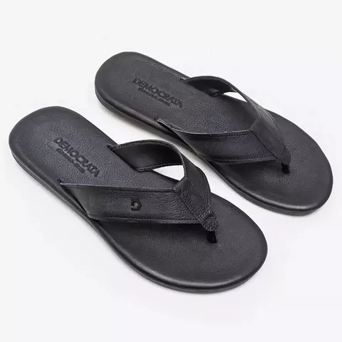 CHINELO DEMOCRATA EM COURO
