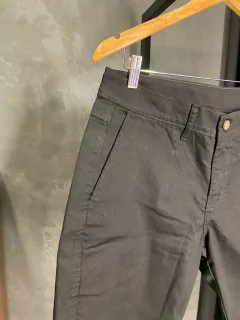 BERMUDA ESSENCIAL OGOCHI na internet