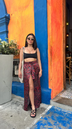 Falda Cobra - nia lovely stories