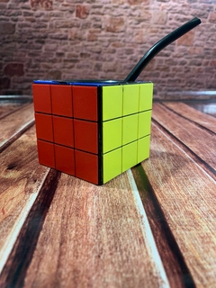 MATE CUBO RUBIK + BOMBILLA