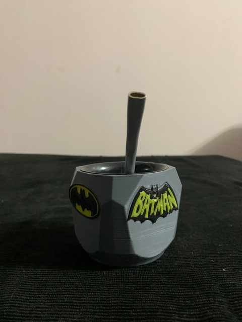 MATE BATMAN + BOMBILLA