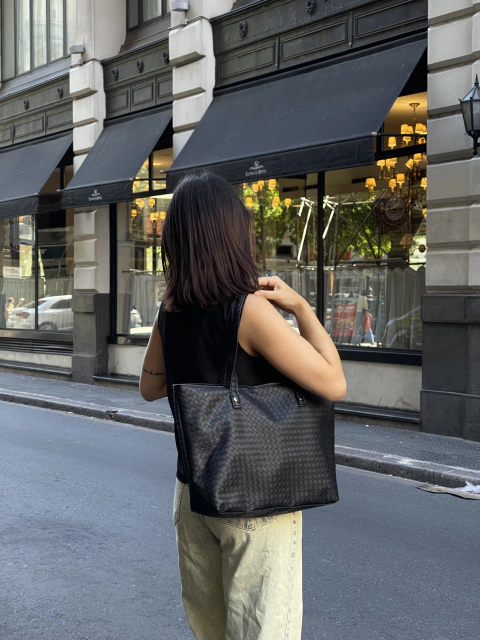 Cartera Lebrel - MIKALA