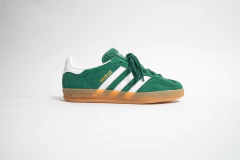 Imagem do TÊNIS ADIDAS GAZELLE INDOOR COLLGREEN WHITE GUM