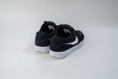 TÊNIS NIKE SB FORCE 58 BLACK WHITE na internet