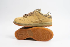 TÊNIS NIKE DUNK SB LOW PRO PARACHUTE BEIGE - Le Skate Shop