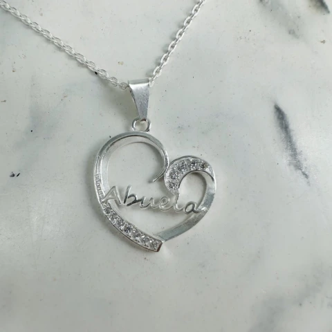 Dije micro corazón con abuela Cód: dz419