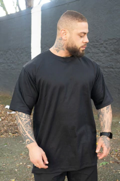 CAMISETA PREMIUM LISA