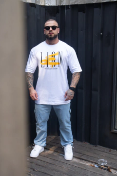CAMISETA PREMIUM OVERSIZED LION SUCCESS - comprar online