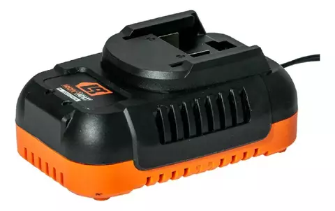 Cargador Lüsqtoff Lcbh-54 18v Para Baterías 1,5 Y 4 Amp