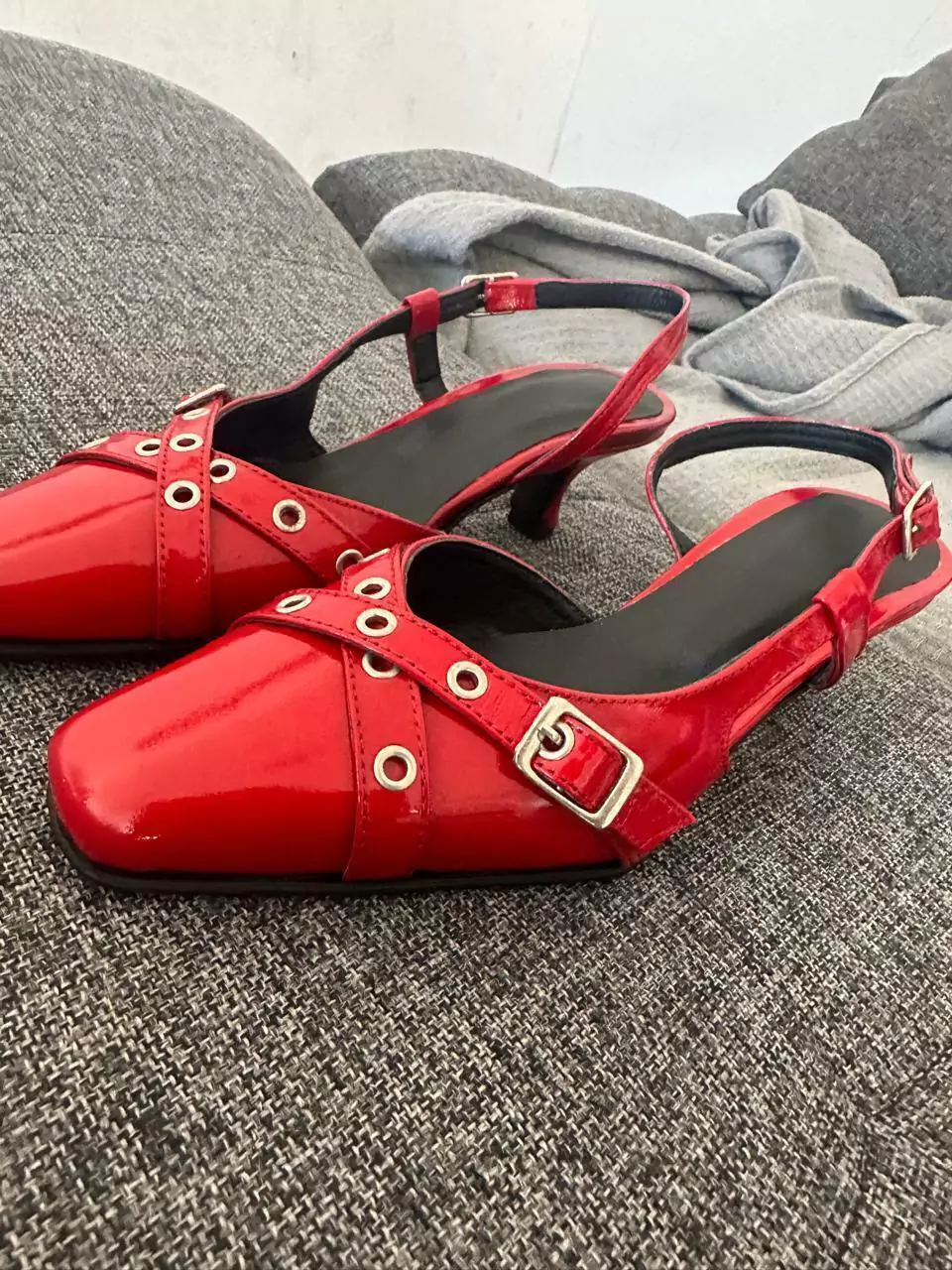 CHERRY RED