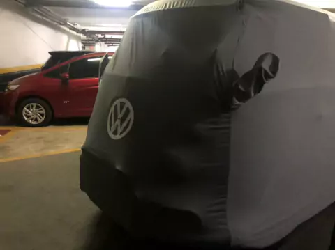 Volkswagen Kombi Corujinha - comprar online