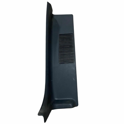Moldura Lateral Direita Vw Saveiro G5/8 5u7867298