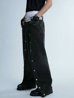 Pants Garimpo23 Buttons Fake - comprar online