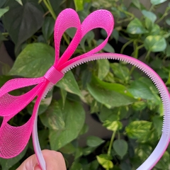 Tiara telinha na internet