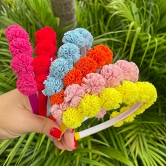 Tiara pompom fofinho