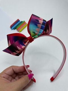 Tiara laço em pé lápis