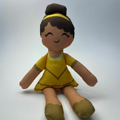 Boneca de pano Bela