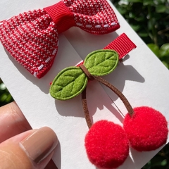 Hair clips cereja na internet