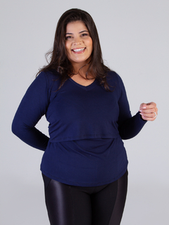 Imagem do Blusa amamentação plus size manga longa gola em V com abertura