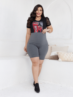 Shorts gestante curto suplex conforto e sustentação para a barriga