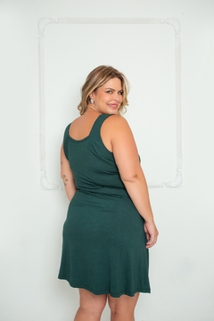 Imagem do Vestido amamentação plus size regata com abertura possui forro
