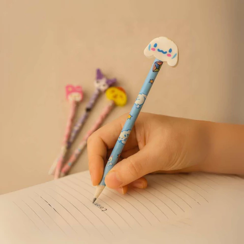 Lapiz Kuromi, my melody, cinnamoroll con goma - Colours - Librería Zeta